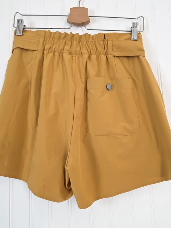 ATHLETA Women’s Mustard High Waisted Shorts Size 8 - Picture 7 of 8